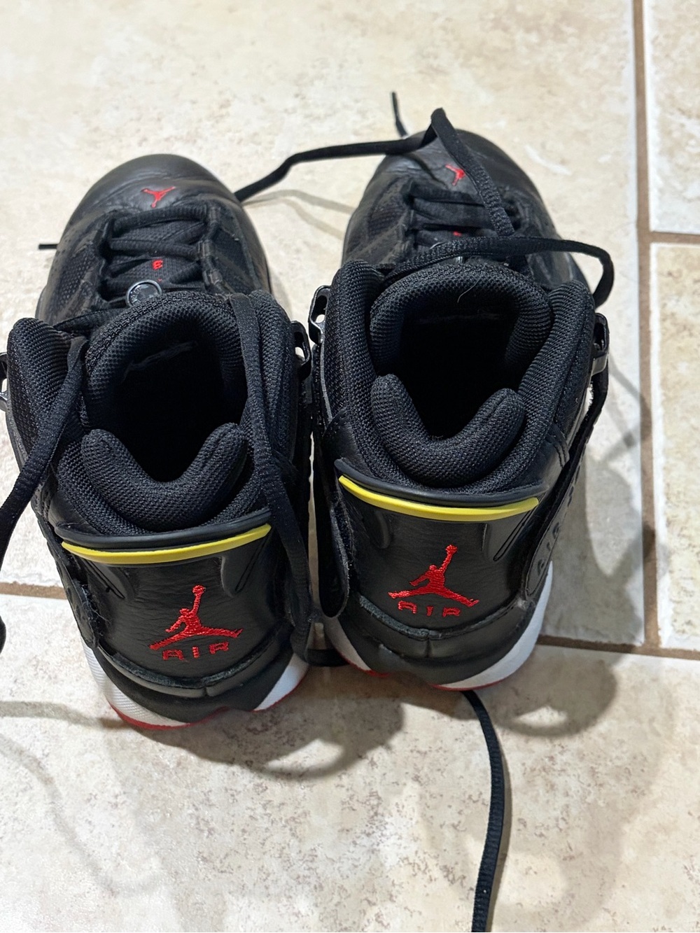 Air Jordan 6 Rings Playoffs Black Red 323419-063 Size 5Y Worn Once